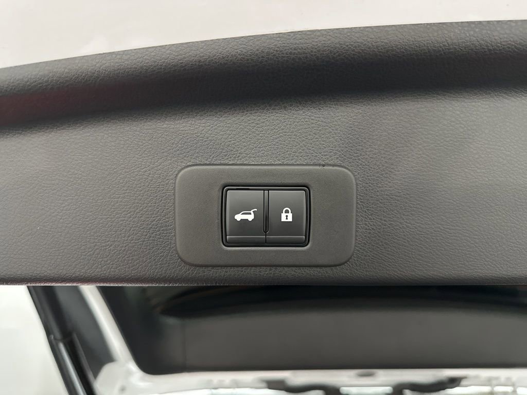 Used 2025 Nissan Murano SL AWD/4WD image 36