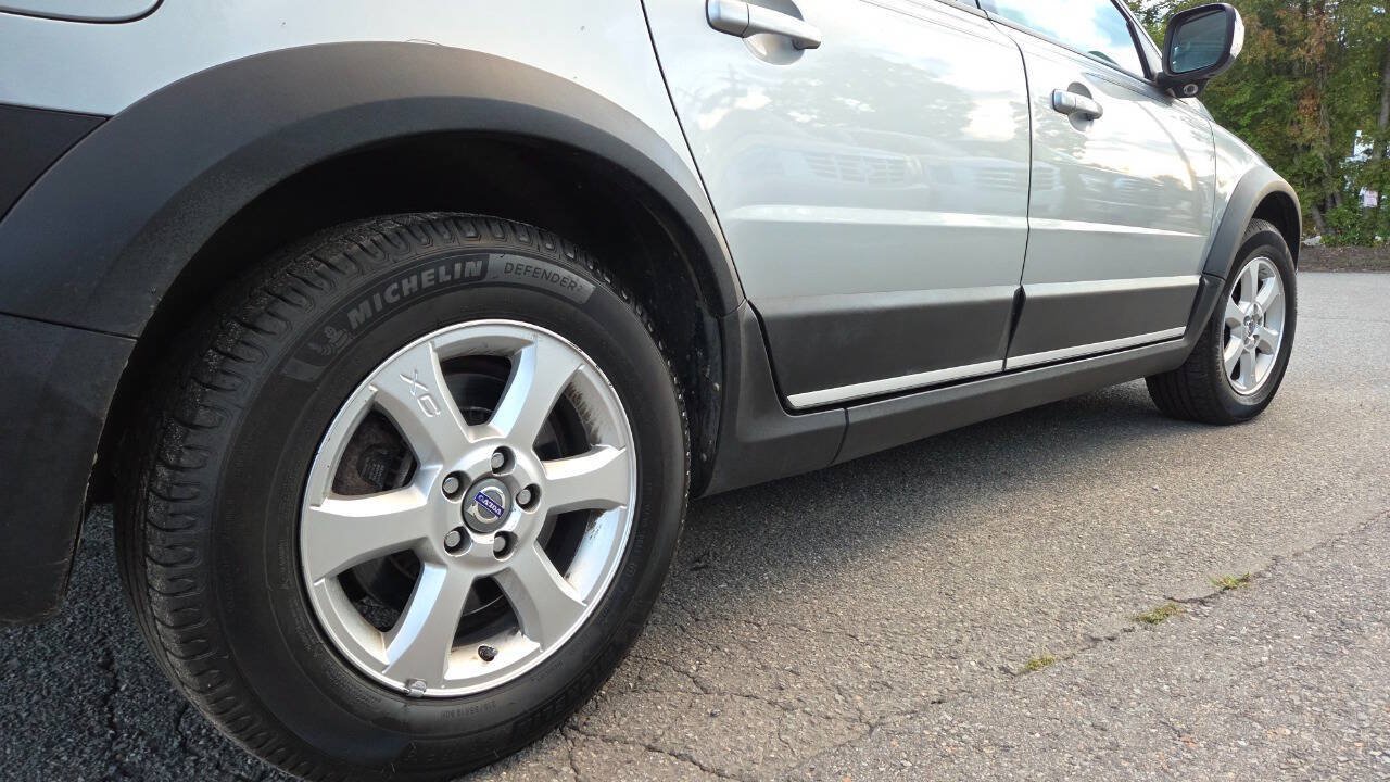 Used 2008 Volvo XC70 3.2 AWD/4WD image 16