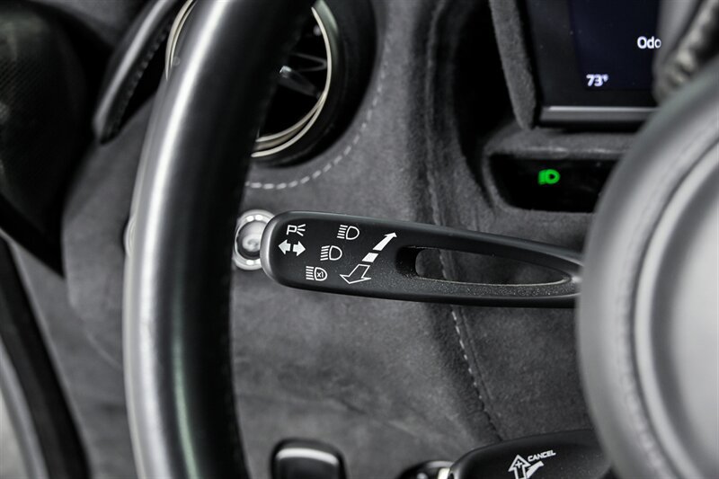 Used 2018 McLaren 720S RWD image 34