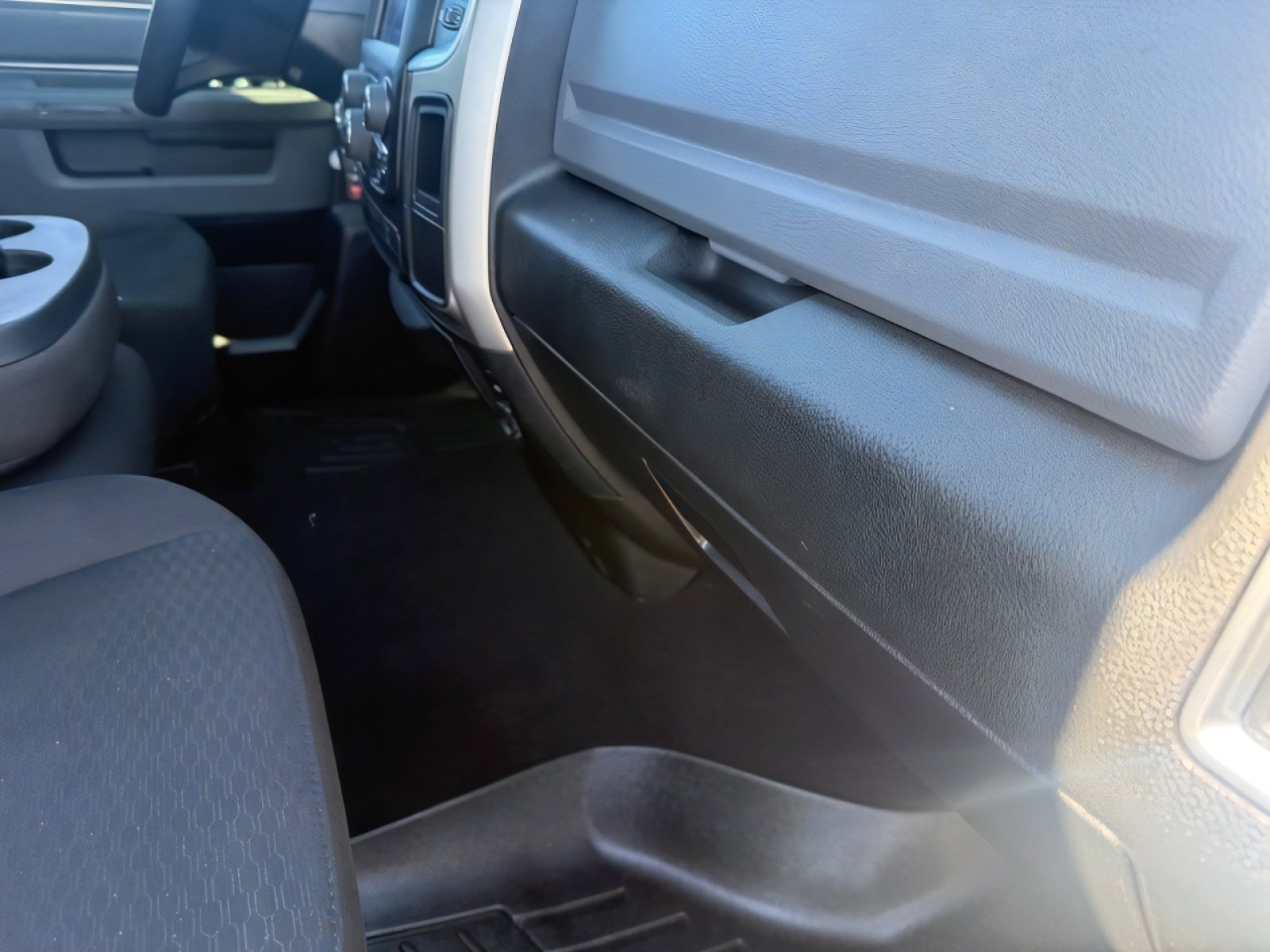 Used 2020 RAM 1500 Classic Warlock w/ Electronics Group image 31