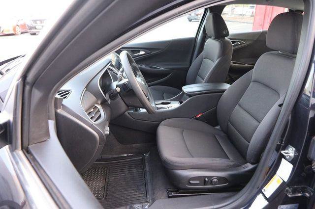 Used 2023 Chevrolet Malibu LT image 8