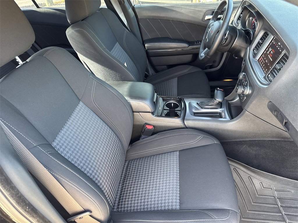 Certified 2021 Dodge Charger SXT w/ Blacktop Package image 38