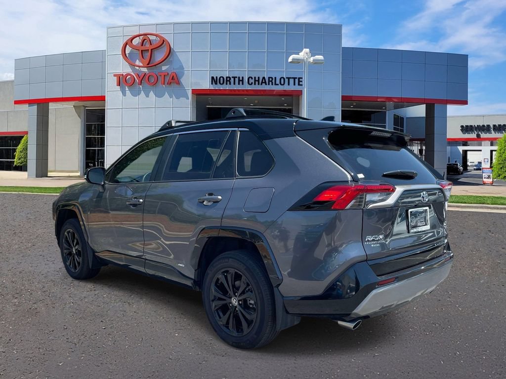 Used 2025 Toyota RAV4 XSE w/ Weather Package AWD/4WD image 6