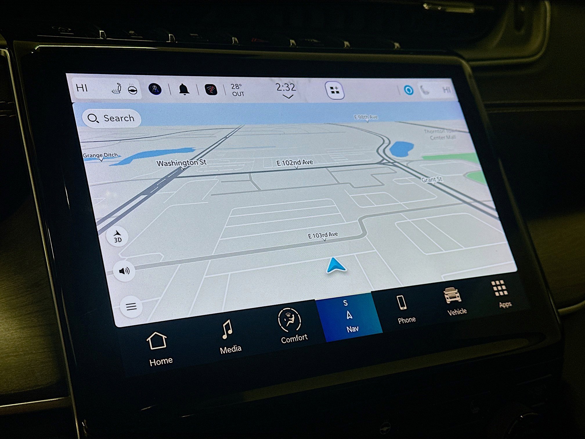 Used 2023 Jeep Grand Cherokee L Limited w/ Black Appearance Package image 22