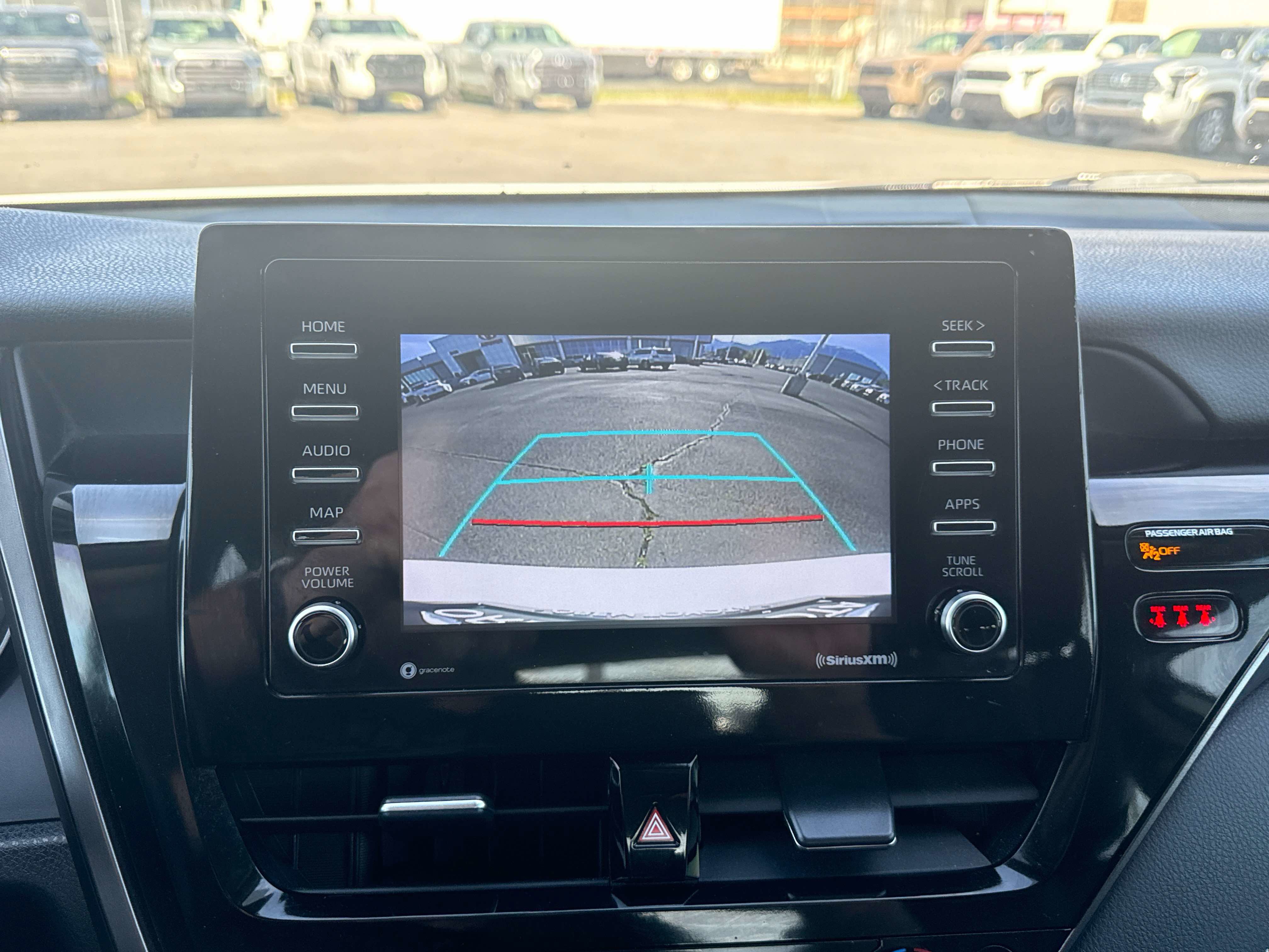 Used 2024 Toyota Camry SE image 22