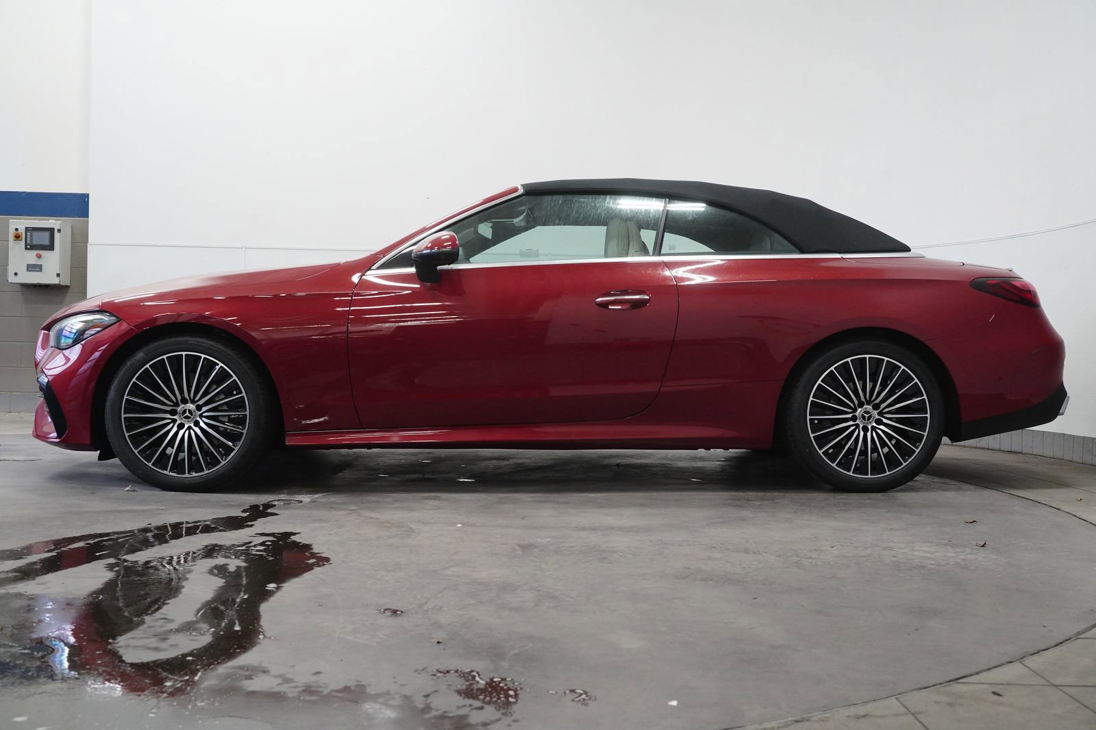 New 2026 Mercedes-Benz CLE 300 4MATIC Cabriolet image 12