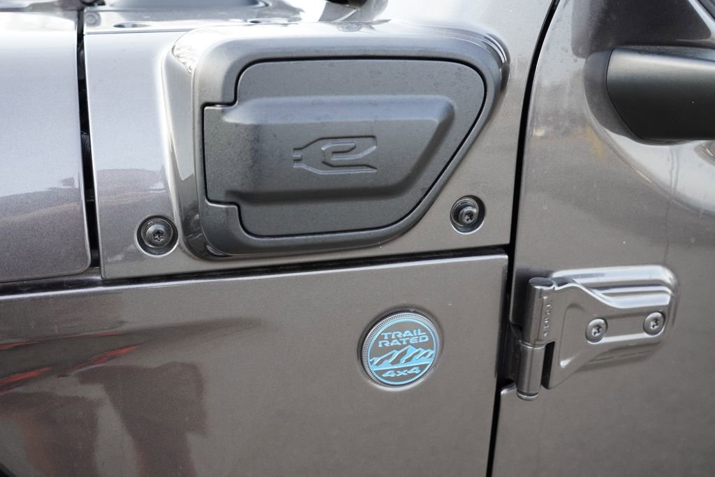 Certified 2025 Jeep Wrangler Unlimited Rubicon 4xe w/ Safety Group image 15