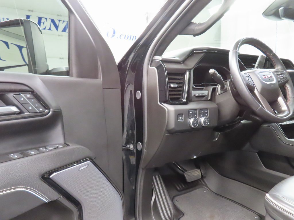 Used 2025 GMC Sierra 2500 AT4X image 61