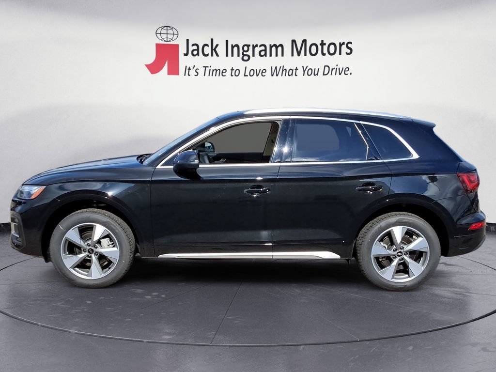 Used 2025 Audi Q5 Prestige w/ Premium Plus Package AWD/4WD image 2