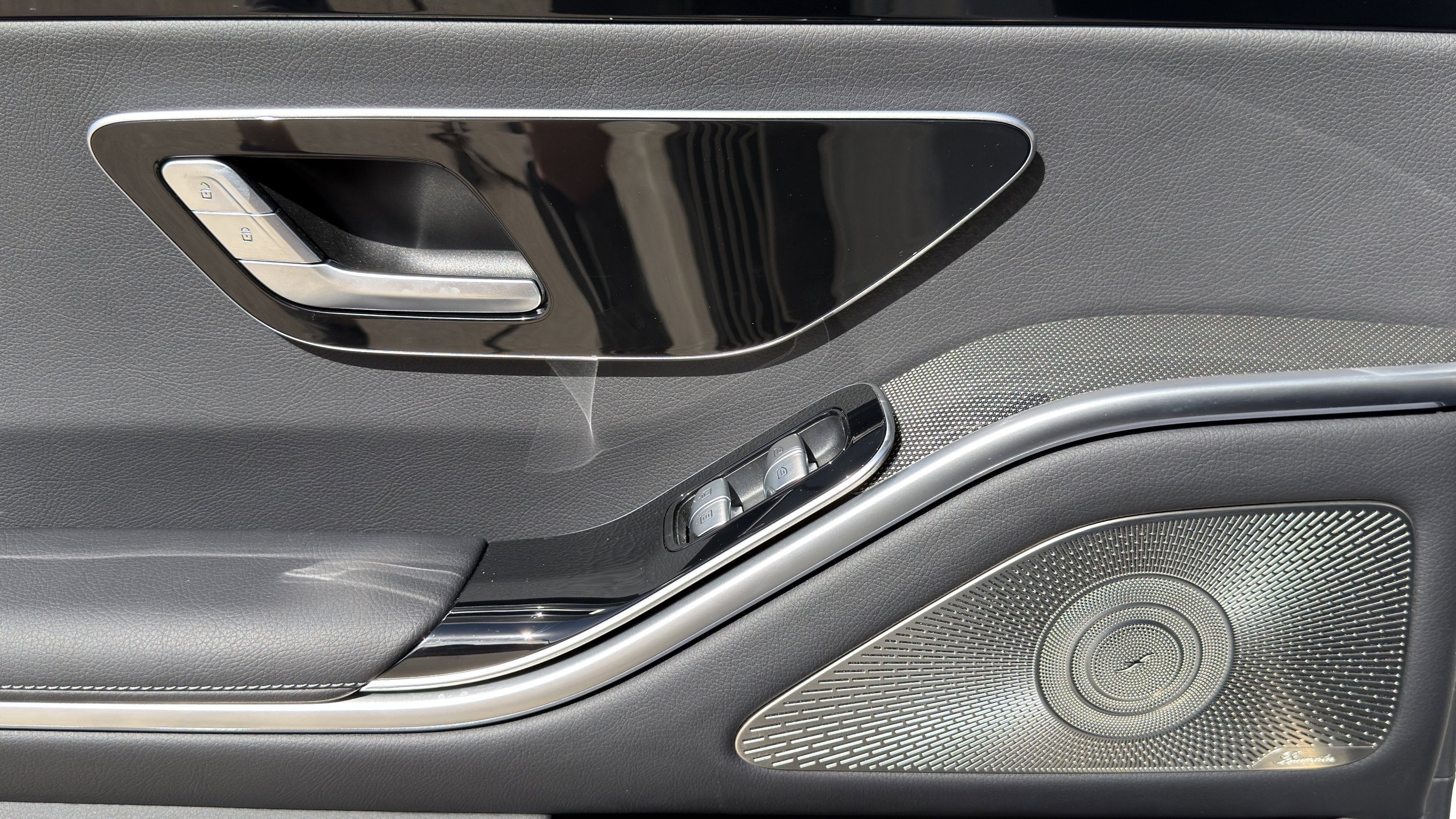 Used 2022 Mercedes-Benz S 500 S 500 w/ AMG Line Package image 28