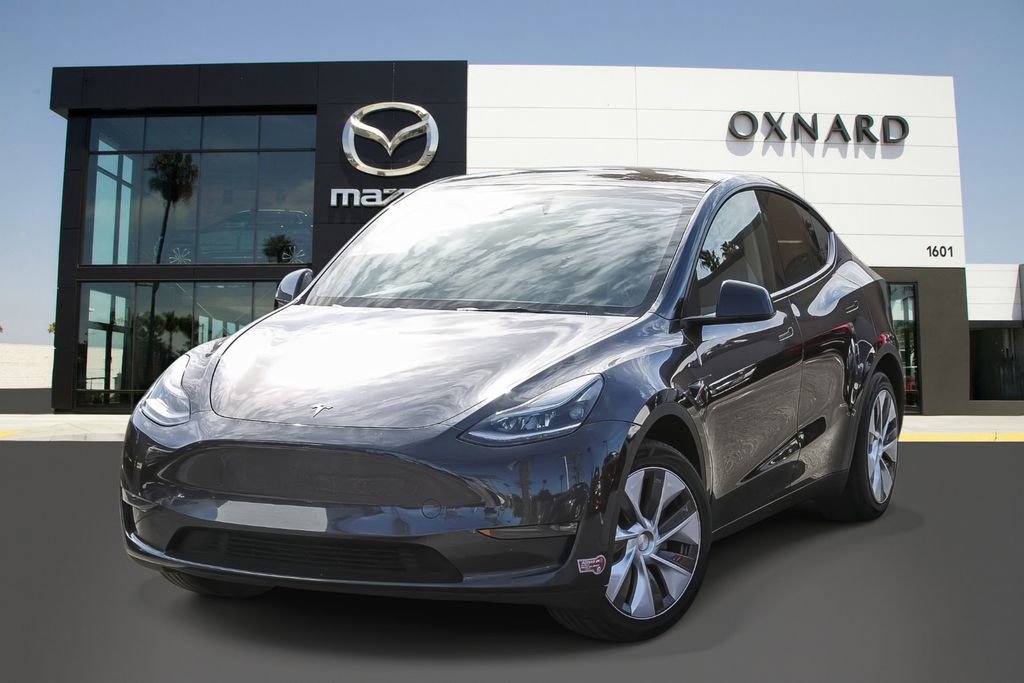 Used 2024 Tesla Model Y Long Range image 1