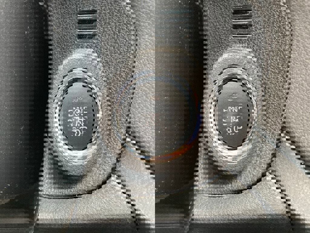 Used 2022 Subaru Outback Wilderness w/ Wilderness Package image 18