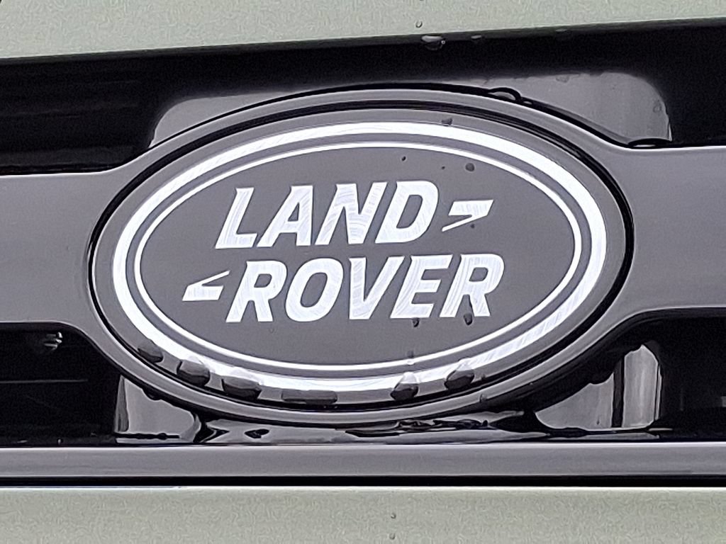 New 2026 Land Rover Defender 110 S AWD/4WD image 20