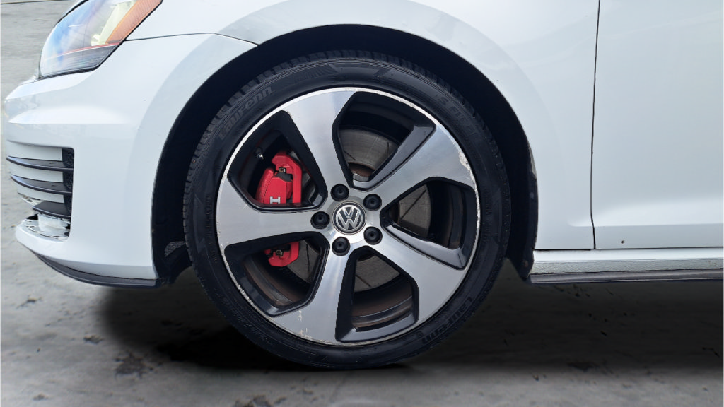 Used 2017 Volkswagen GTI Sport FWD image 28