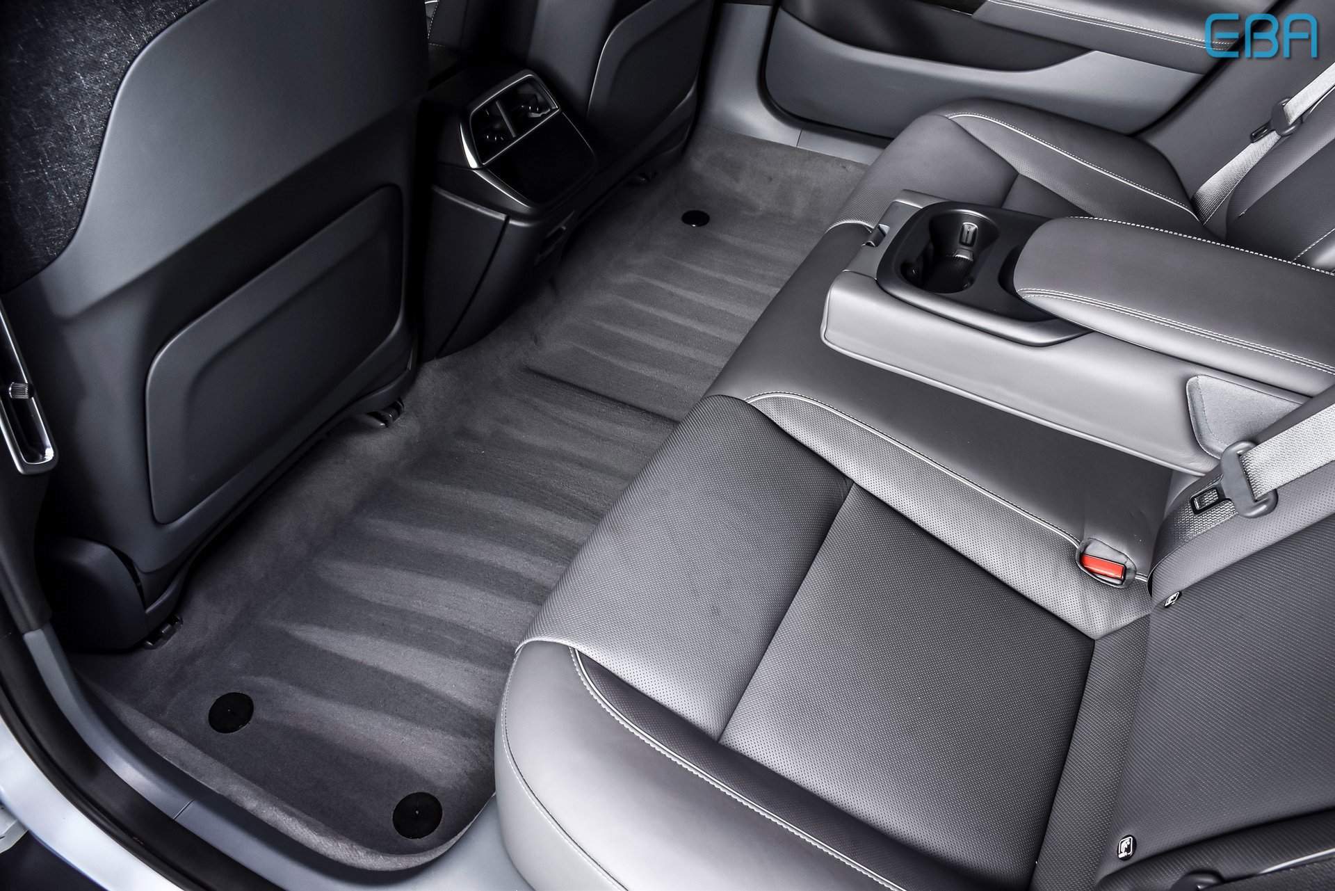 Used 2024 Lucid Air Touring image 21