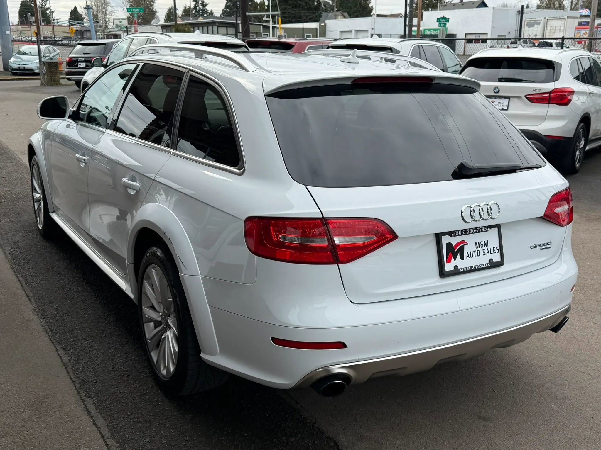 Used 2015 Audi A4 Premium w/ Audi MMI Navigation image 5