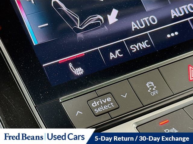 Used 2021 Audi Q7 3.0T Premium Plus image 21