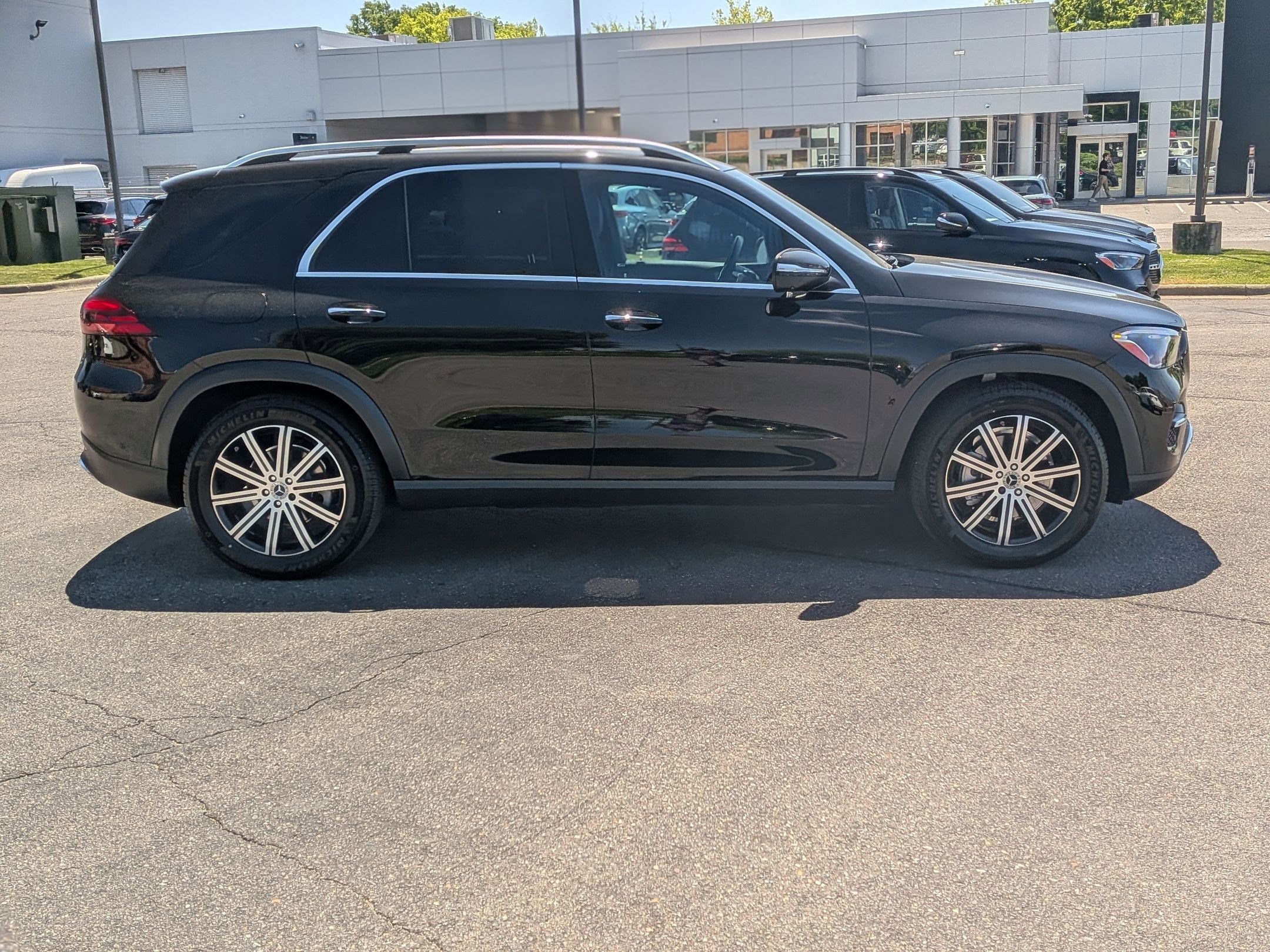 Certified 2026 Mercedes-Benz GLE 350 4MATIC image 2