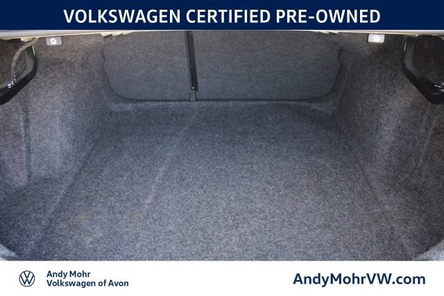 Used 2025 Volkswagen Jetta SE FWD image 10