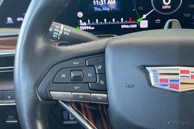 Used 2023 Cadillac Escalade Premium Luxury AWD/4WD image 31