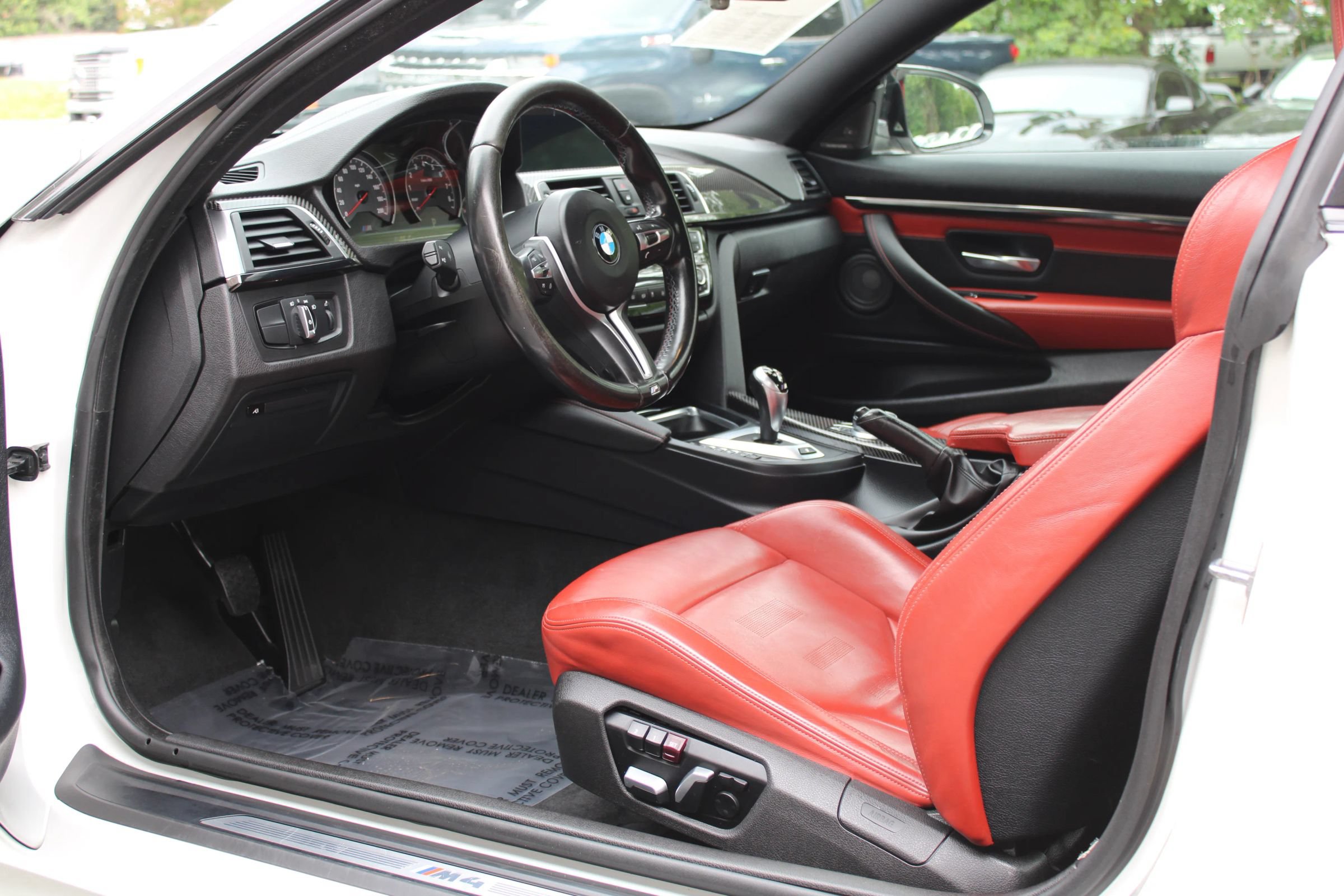Used 2018 BMW M4 Coupe RWD image 16