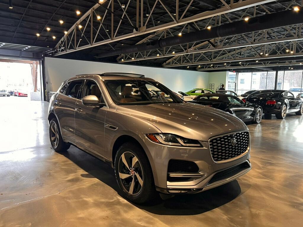Used 2021 Jaguar F-PACE S image 8