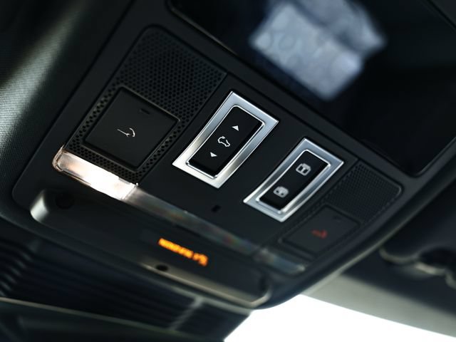 New 2026 Land Rover Range Rover Evoque S AWD/4WD image 47