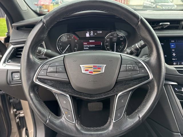 Used 2022 Cadillac XT5 Premium Luxury FWD image 20