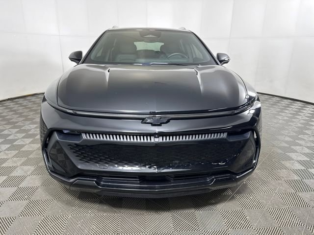 Used 2024 Chevrolet Equinox EV LT image 8