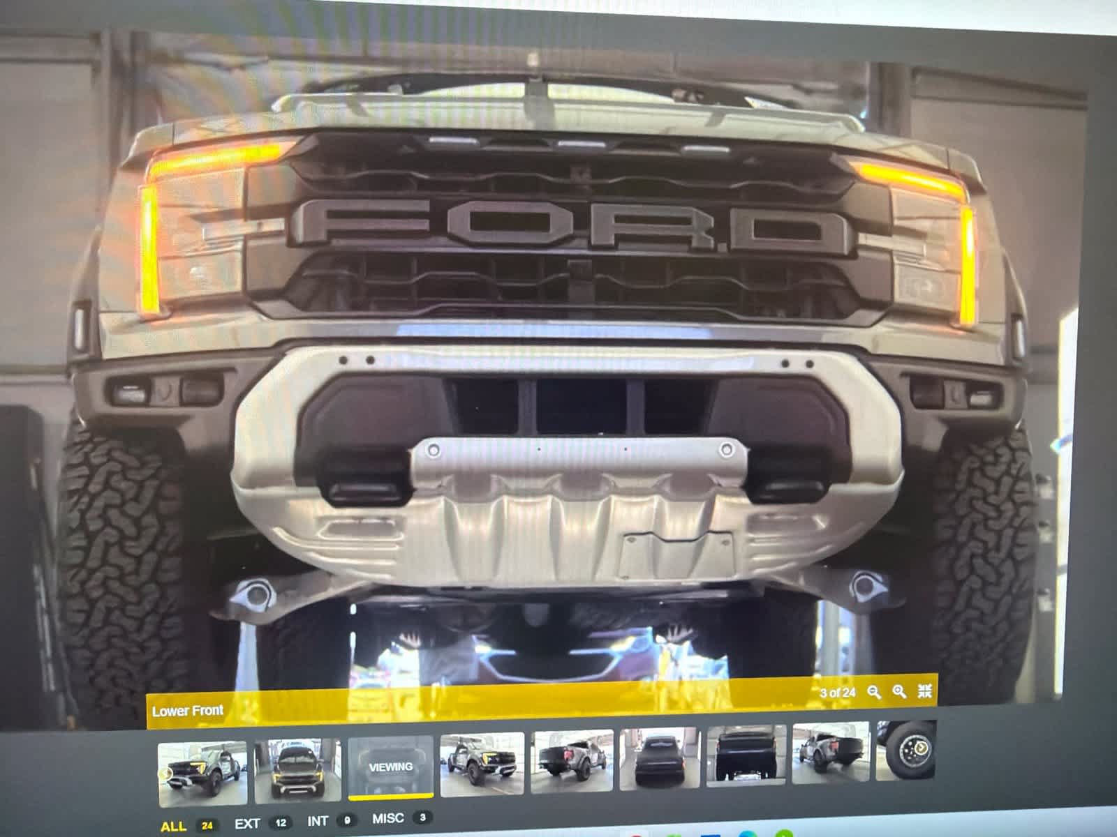 Used 2025 Ford F150 Raptor AWD/4WD image 2