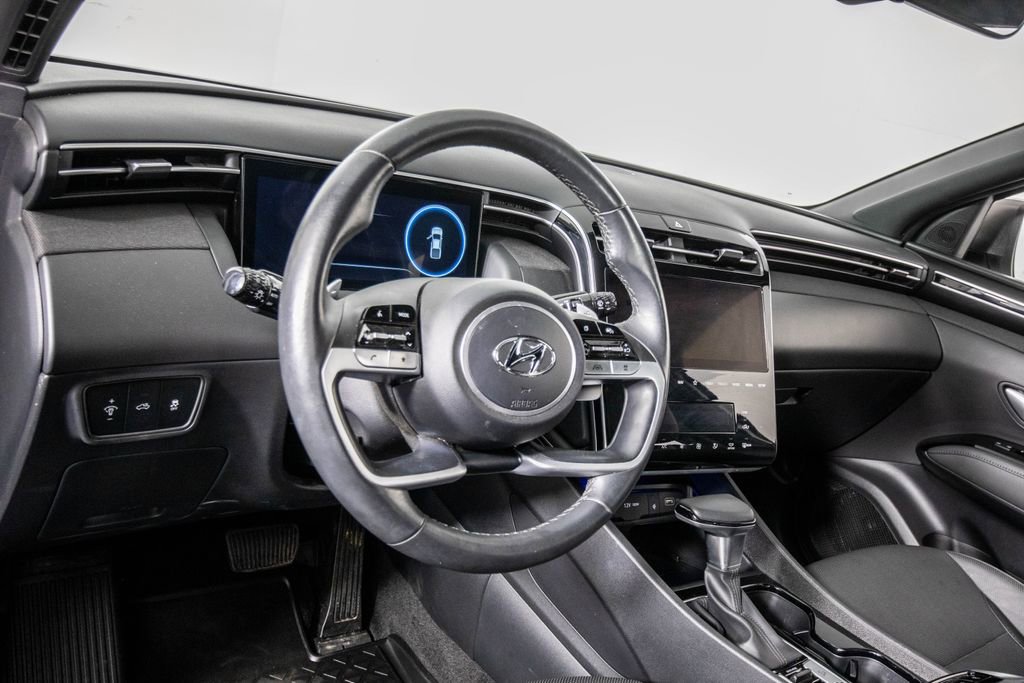 Used 2024 Hyundai Santa Cruz Limited image 17