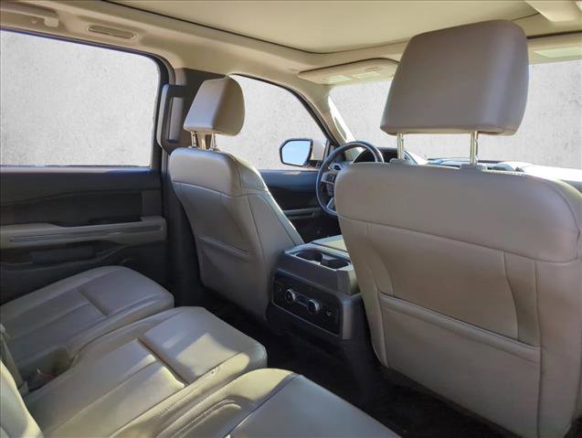 Used 2021 Ford Expedition Max XLT image 24