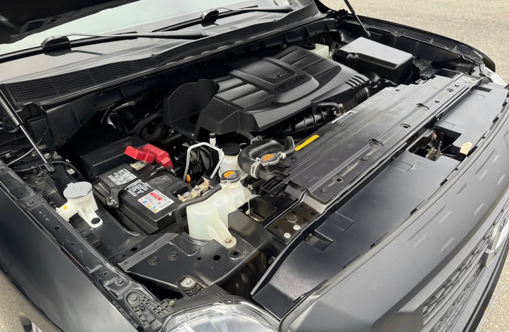 Used 2021 Nissan Titan S w/ S Utility Package AWD/4WD image 27
