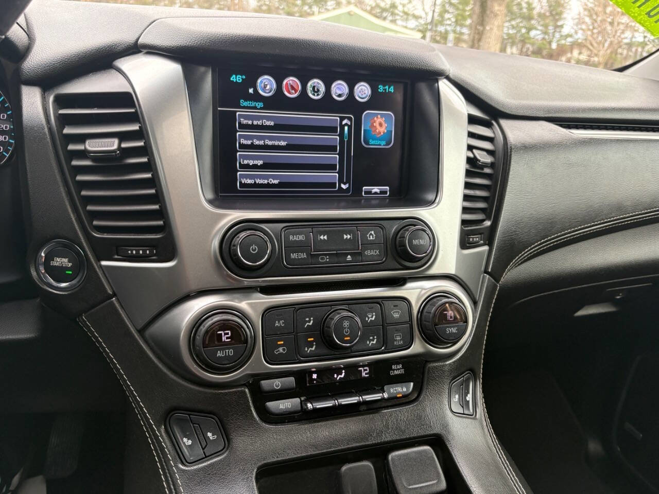 Used 2018 Chevrolet Tahoe LT image 16