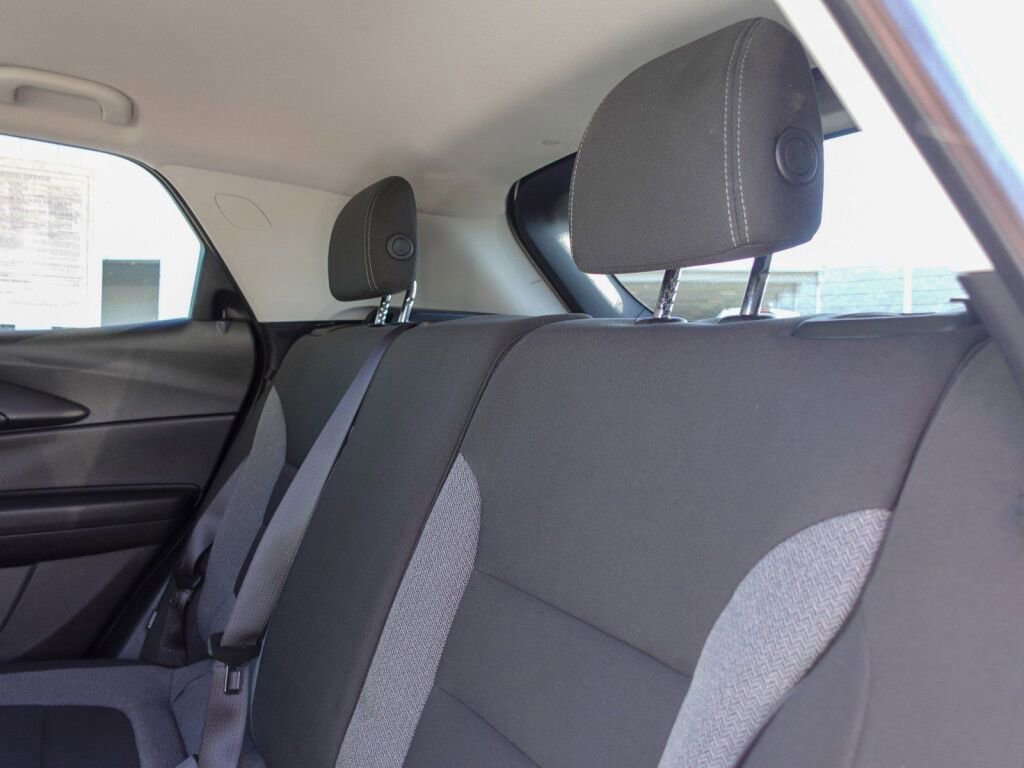 Used 2025 Chevrolet TrailBlazer LS w/ LS Convenience Package image 11