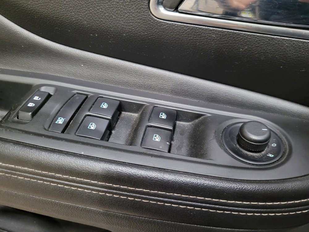 Used 2014 Buick Encore FWD image 27