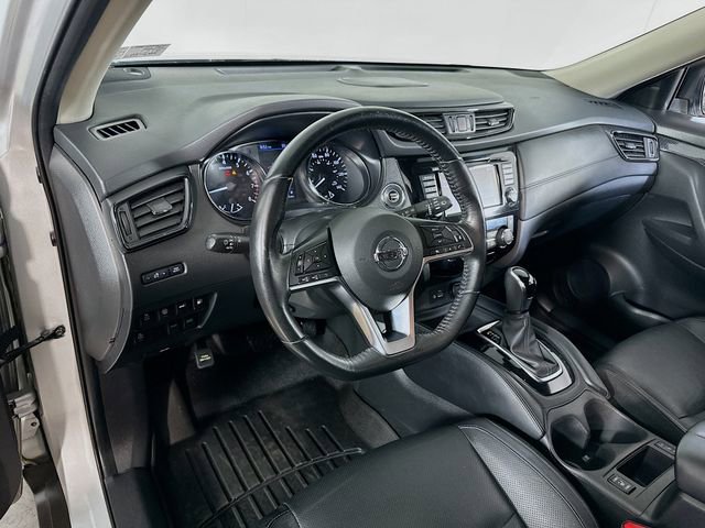 Used 2018 Nissan Rogue SL image 16