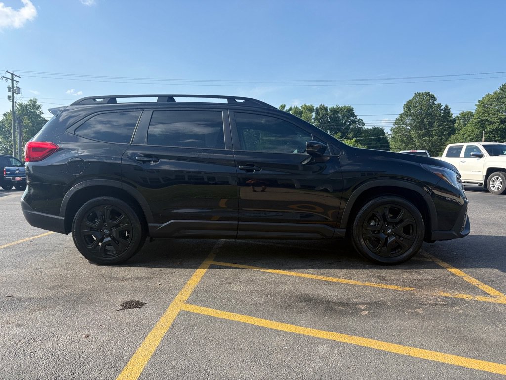 Used 2024 Subaru Ascent Onyx Edition AWD/4WD image 5