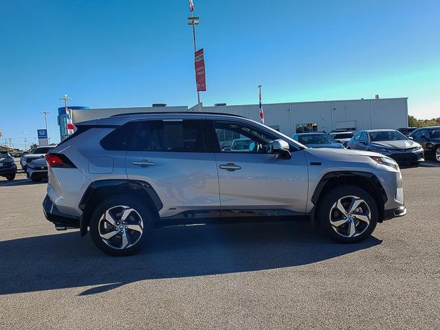 Used 2024 Toyota RAV4 SE image 4