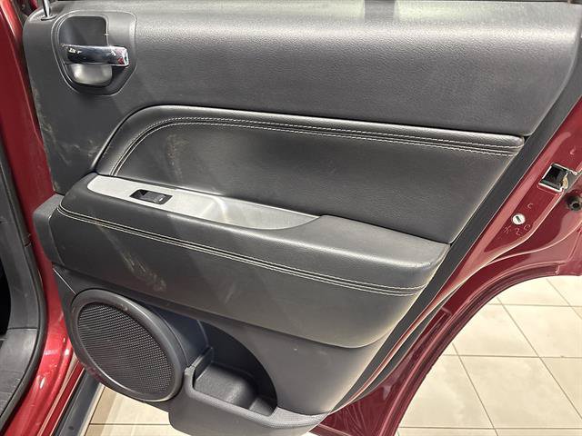 Used 2015 Jeep Compass Limited AWD/4WD image 20