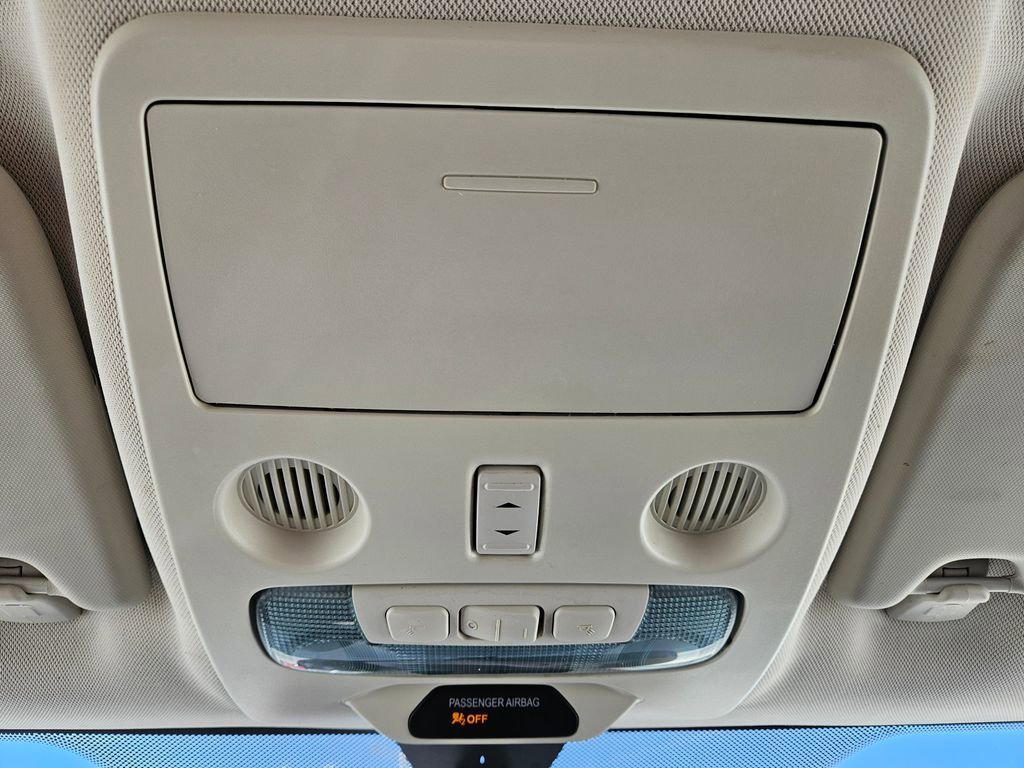 Used 2018 Ford EcoSport SE w/ SE Convenience Package FWD image 19