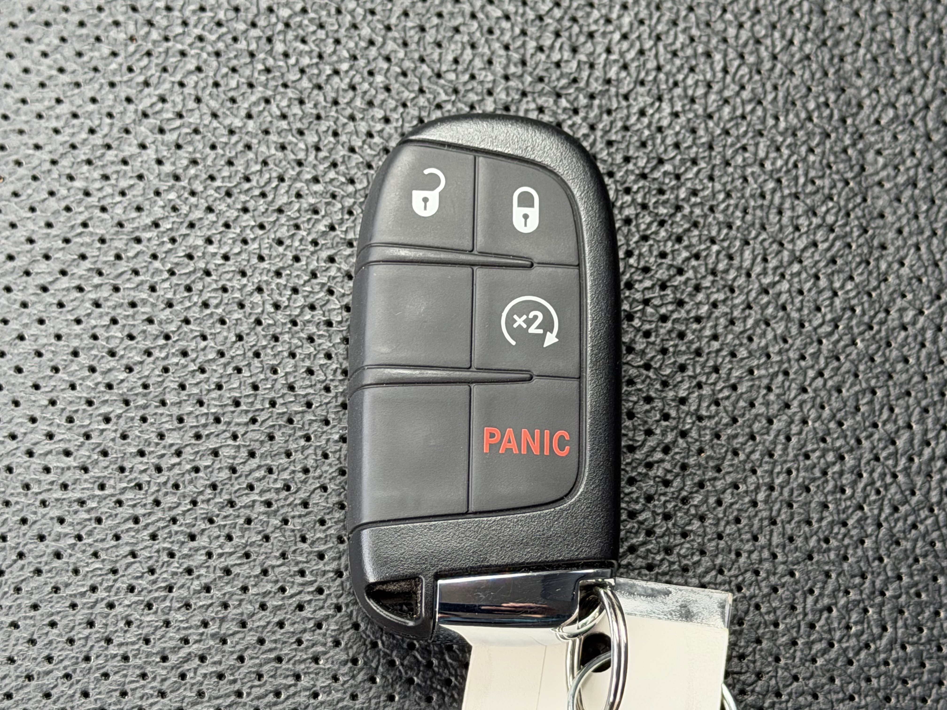 Used 2022 Jeep Compass Limited AWD/4WD image 30