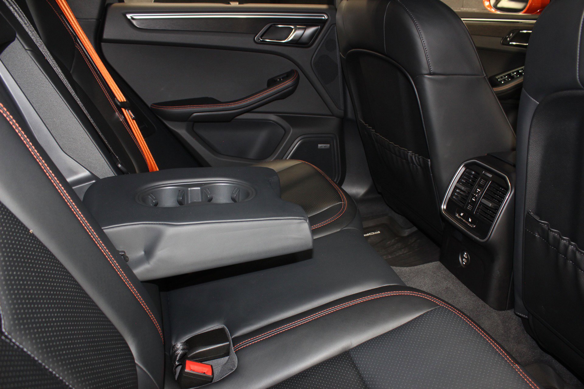 Used 2023 Porsche Macan GTS w/ Premium Package Plus image 47