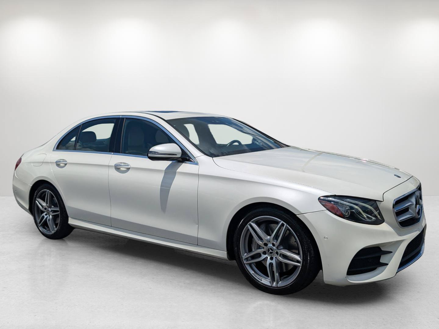 Used 2018 Mercedes-Benz E 300 w/ Premium 1 Package image 4