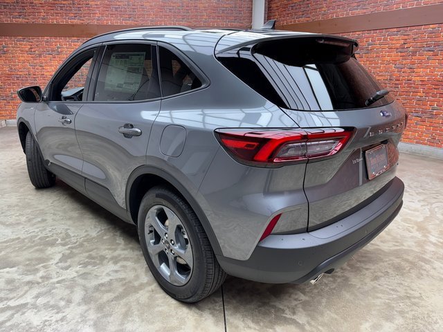 New 2026 Ford Escape ST-Line image 3