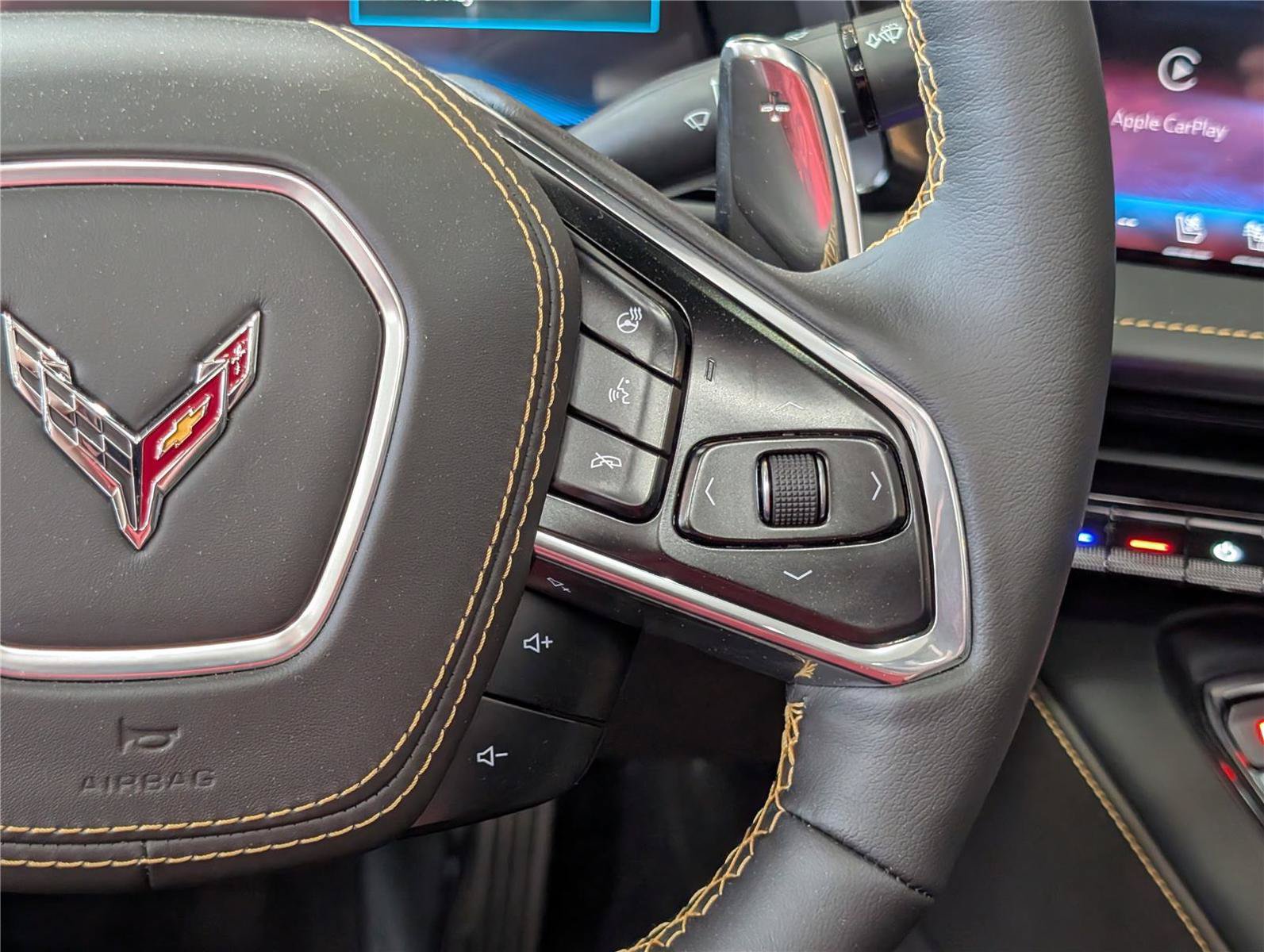 New 2026 Chevrolet Corvette Stingray Premium Conv w/ Z51 Performance Package RWD image 17