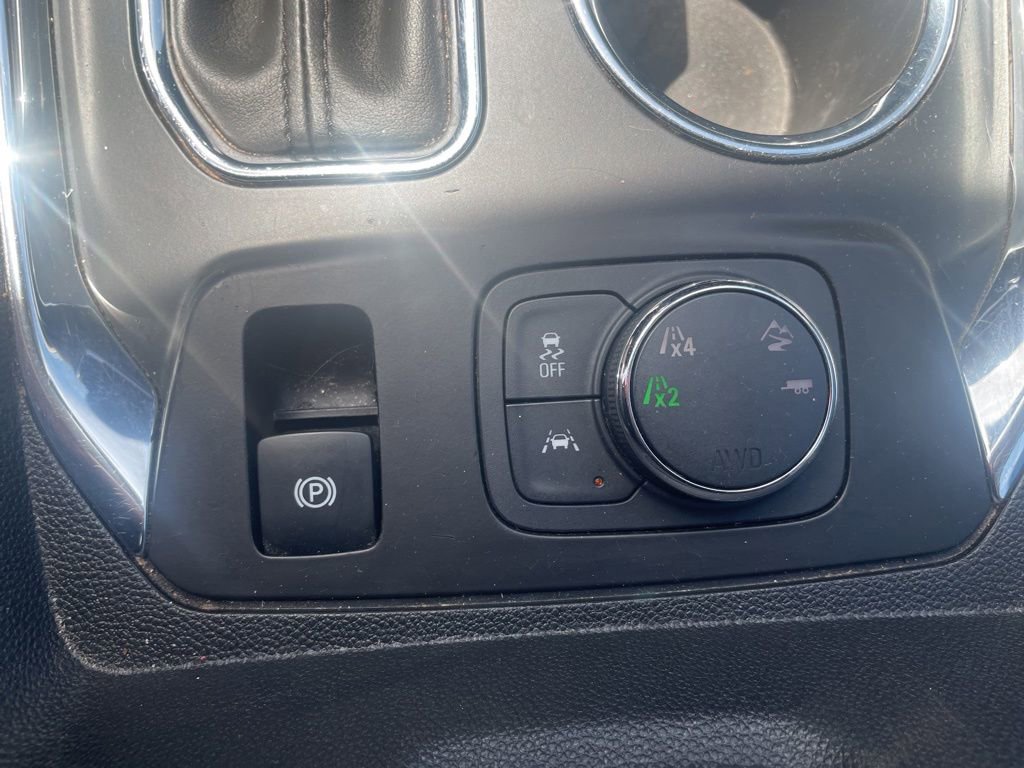 Used 2018 Chevrolet Traverse High Country AWD/4WD image 25