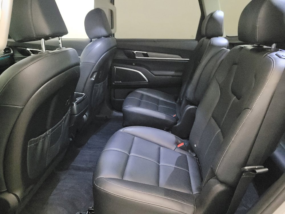 Used 2022 Kia Telluride SX w/ Nightfall Edition Package image 18