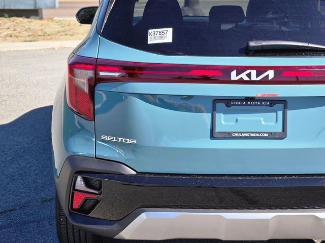 New 2026 Kia Seltos S image 8