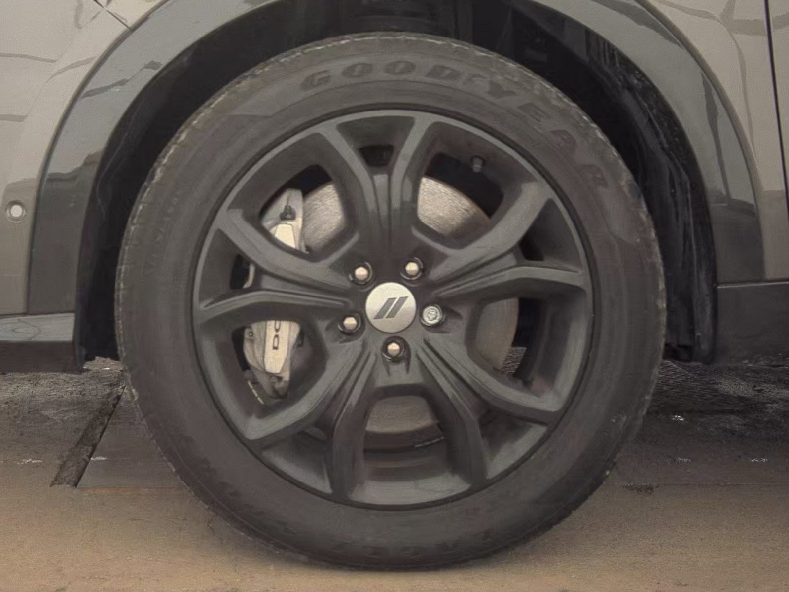 Used 2024 Dodge Hornet R/T Plus w/ Tech Pack Plus w/o Parking image 9